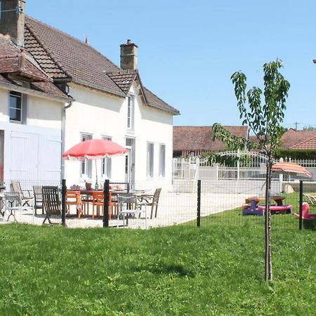 La Ferme De Mon Enfance Vila Villechétif Exterior foto